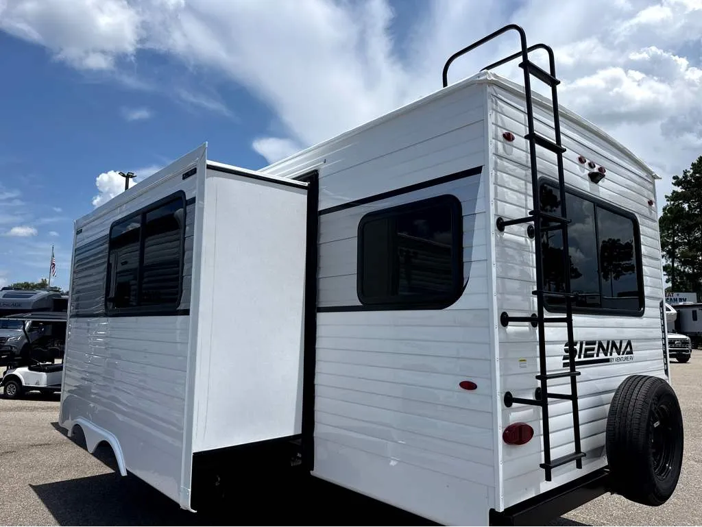 2027 Venture RV Sienna SA241VRD - Photo 4