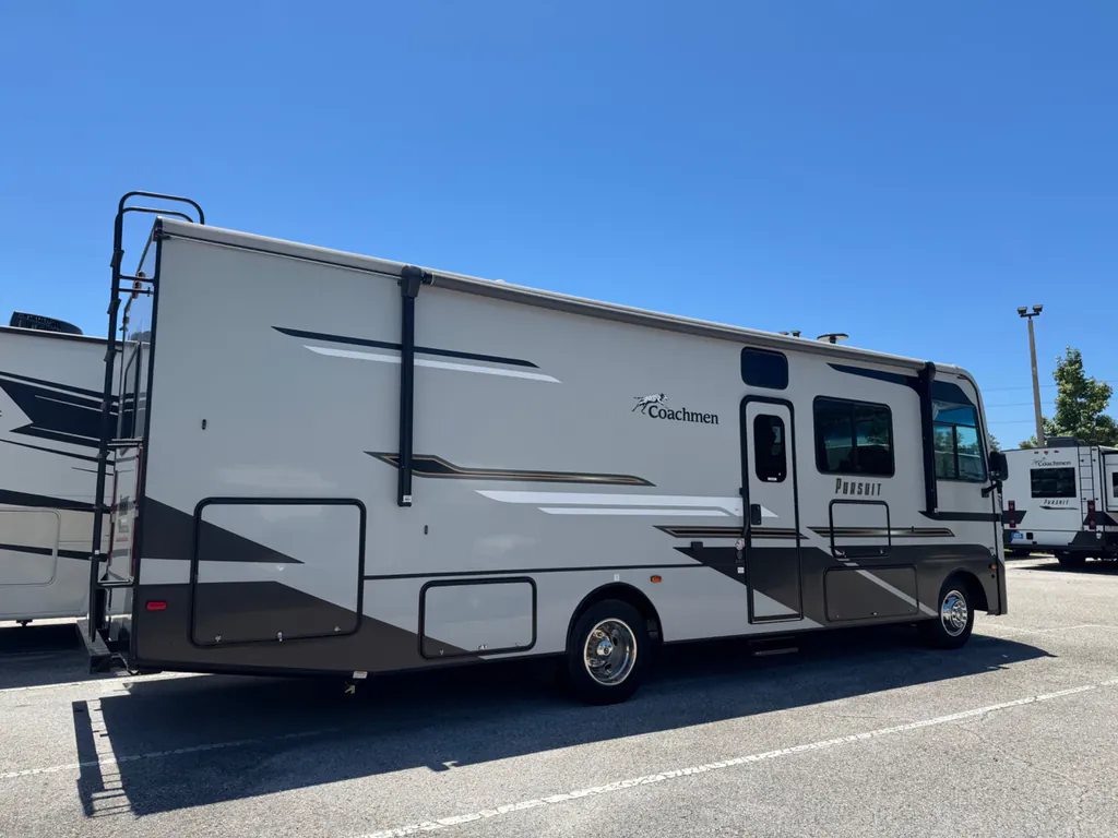 2024 Coachmen Pursuit 31BH, Photos photo 3