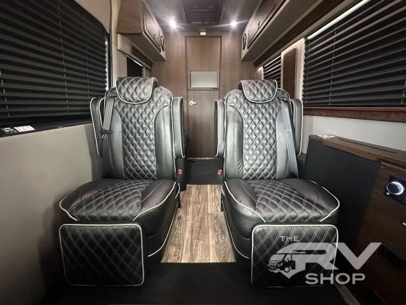 2023 Midwest Automotive Designs Daycruiser 144 Plan B - Photo 2
