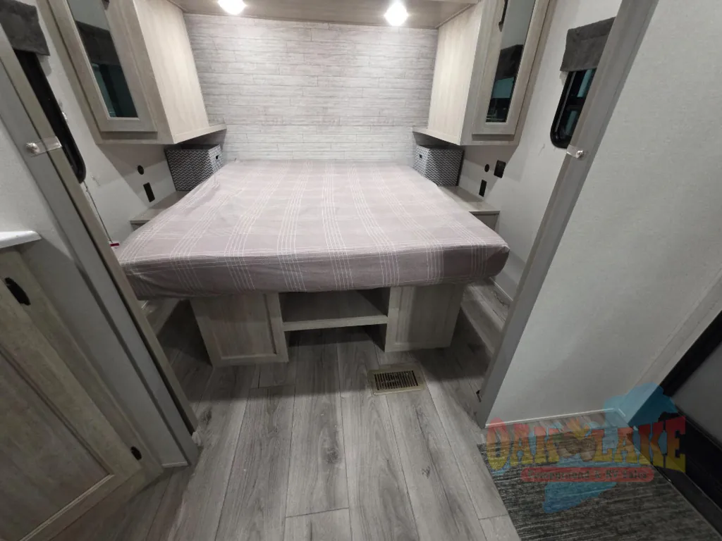 2026 Coachmen Catalina Legacy Edition 273DBHCK, Photos photo 23