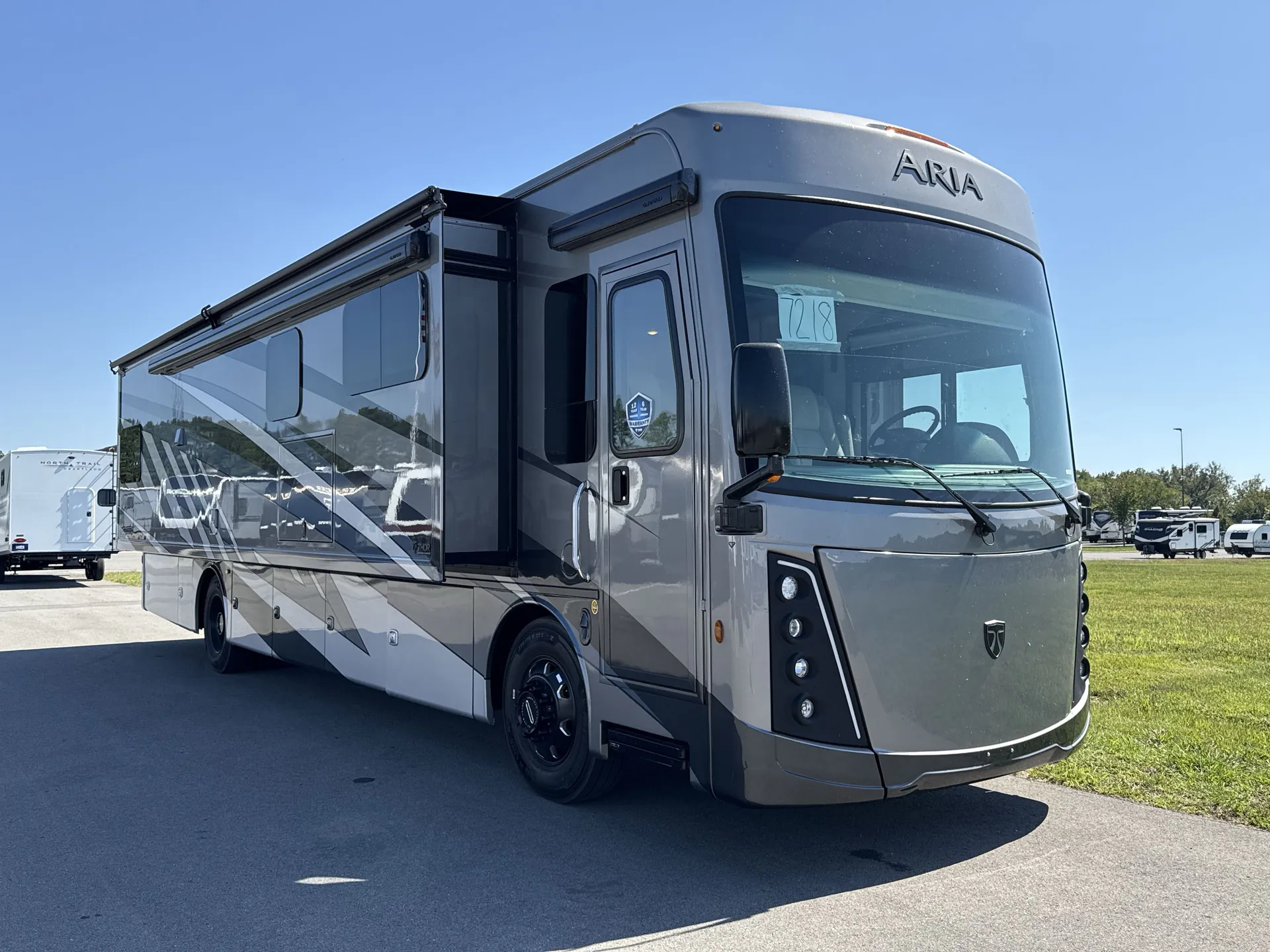 2026 Thor Motor Coach Aria 3702 - Photo 2