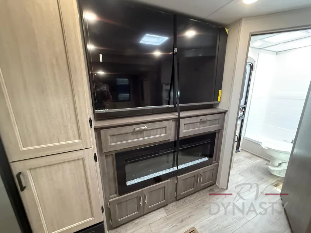 2026 Coachmen Catalina Legacy Edition 273DBHCK, Photos photo 44