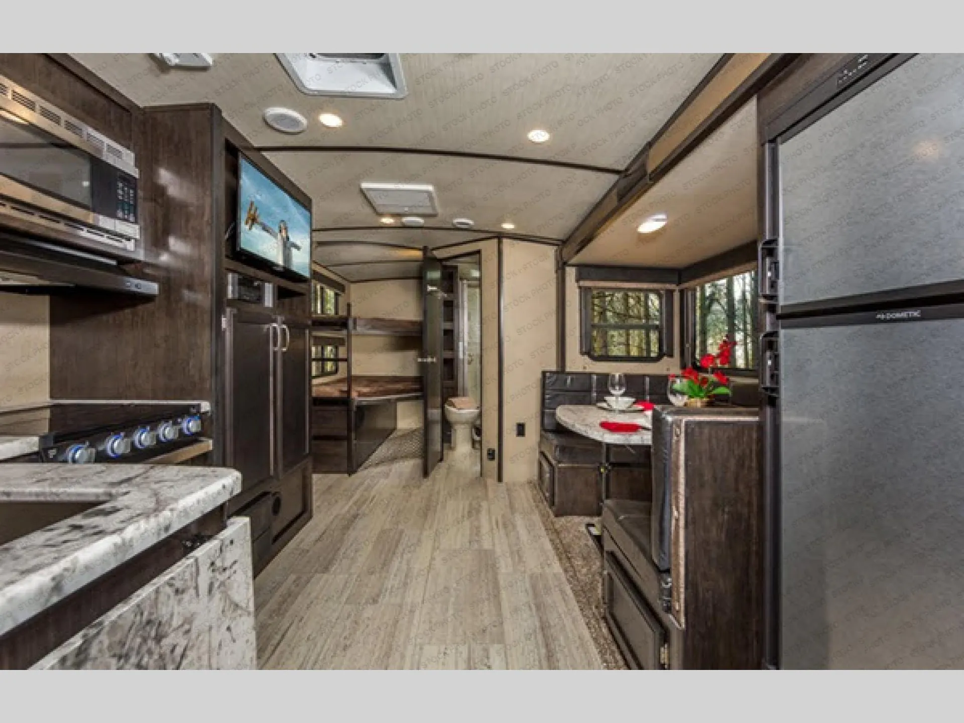 2018 Grand Design Imagine 2400BH - Photo 3