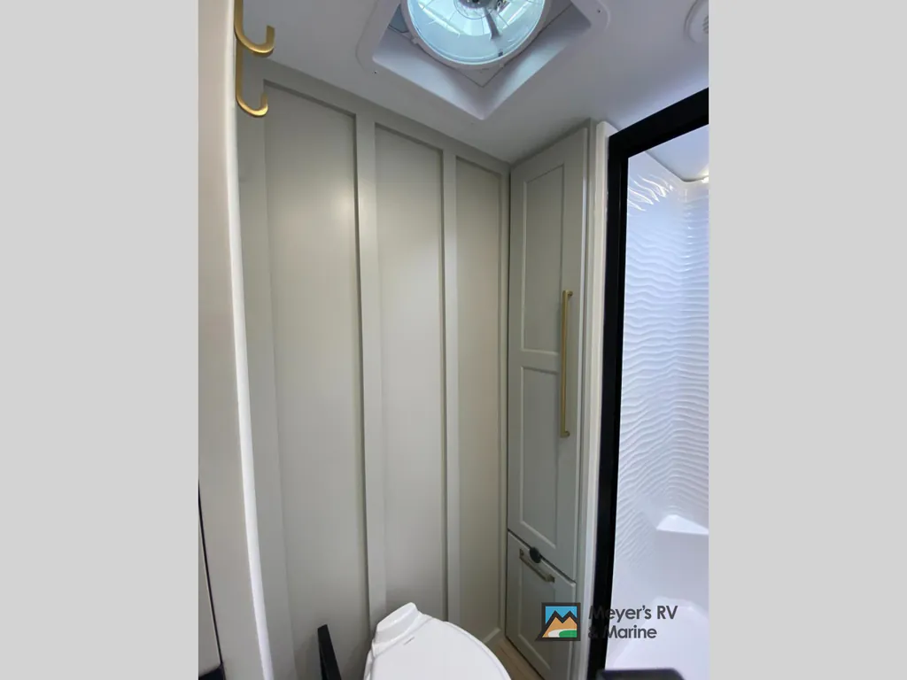 2026 Brinkley Model G 4100, Photos photo 33