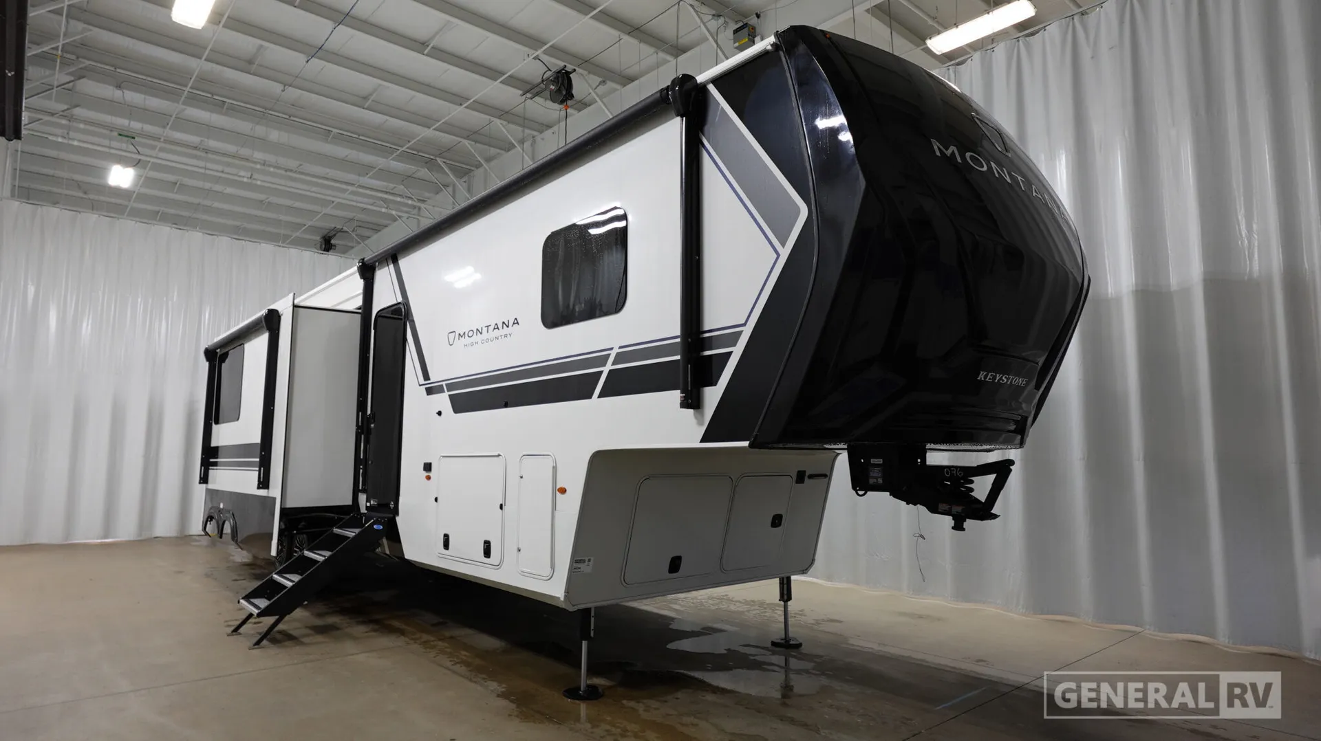 2027 Keystone Montana High Country 391TB - Photo 2