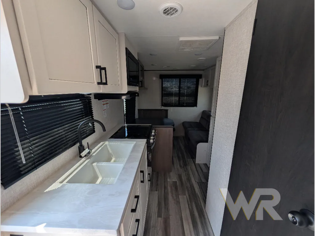 2025 Jayco Jay Flight SLX 210QB, Photos photo 12