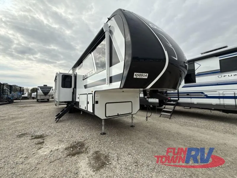 2026 KZ Durango 348BHF - Main photo