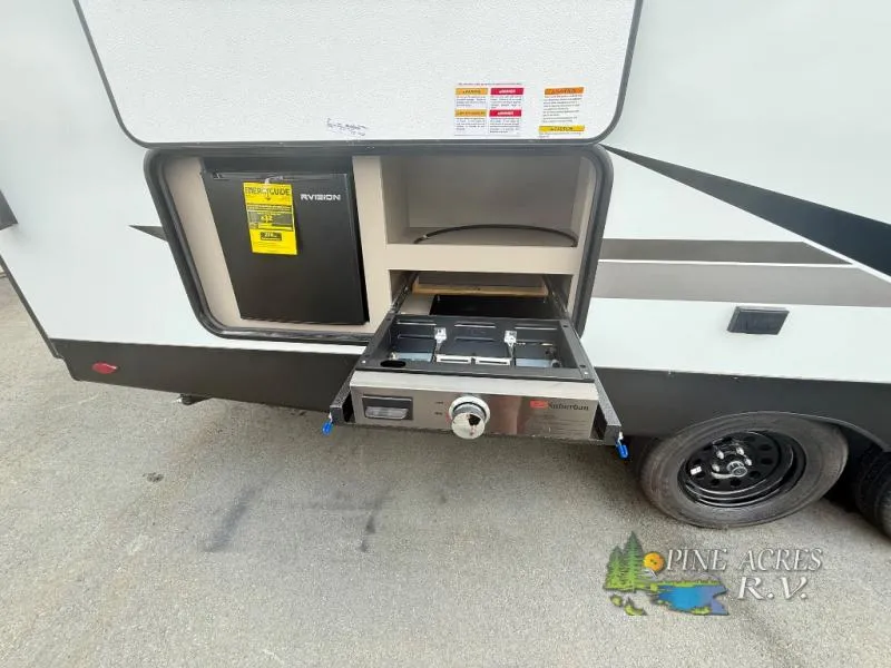 2025 KZ Connect SE New    C241BHKSE Slide Out &amp; Corner Bunks - Photo 3