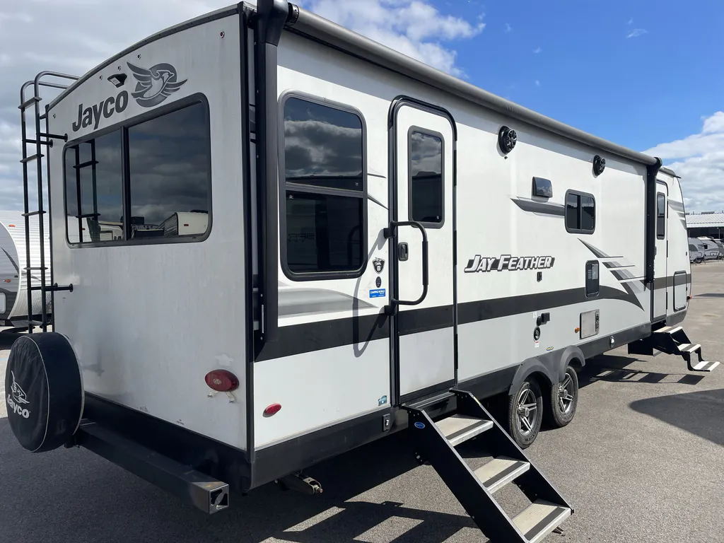 2023 Jayco Jay Feather 26RL, Photos photo 5