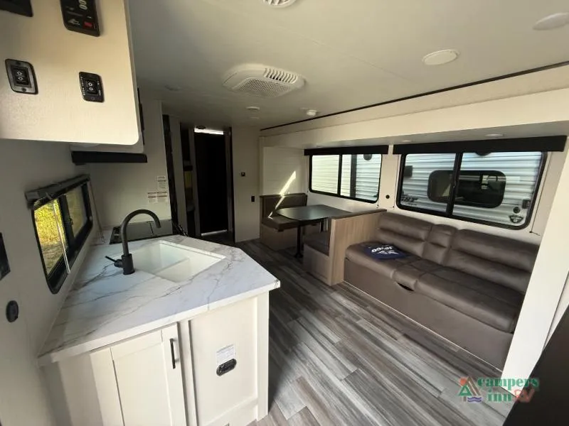 2027 Jayco Jay Flight SLX 261BHS - Photo 4