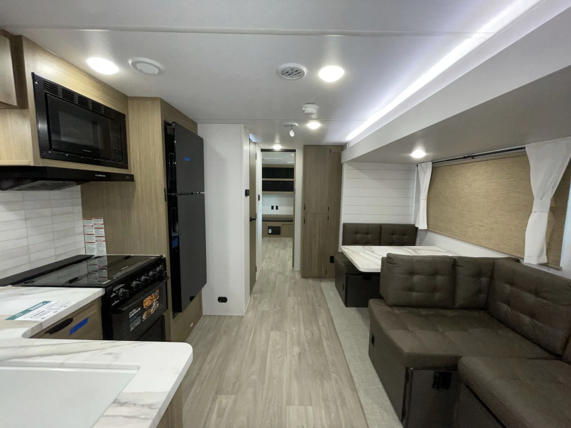 2027 Forest River Wildwood 31KQBTS — living area main