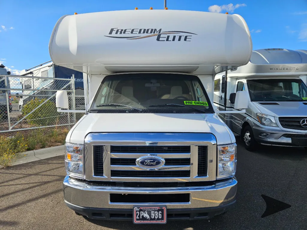 2017 Thor Motor Coach Freedom Elite 22FE, Photos photo 3