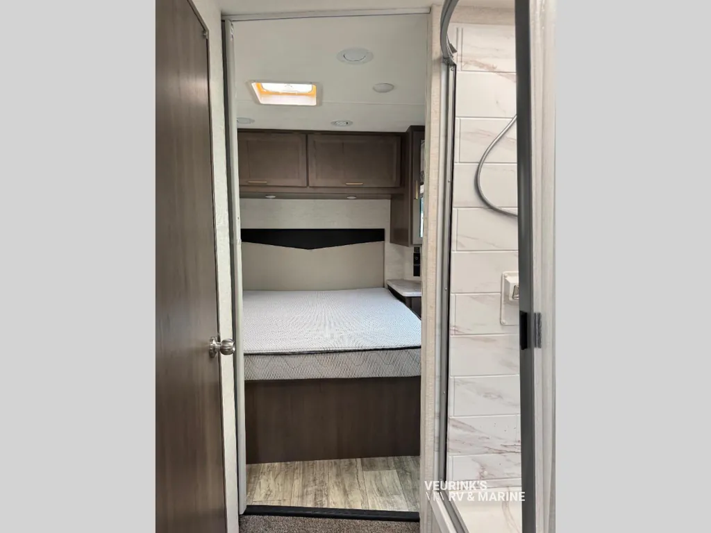 2024 Thor Motor Coach Freedom Elite 28AE, Photos photo 14