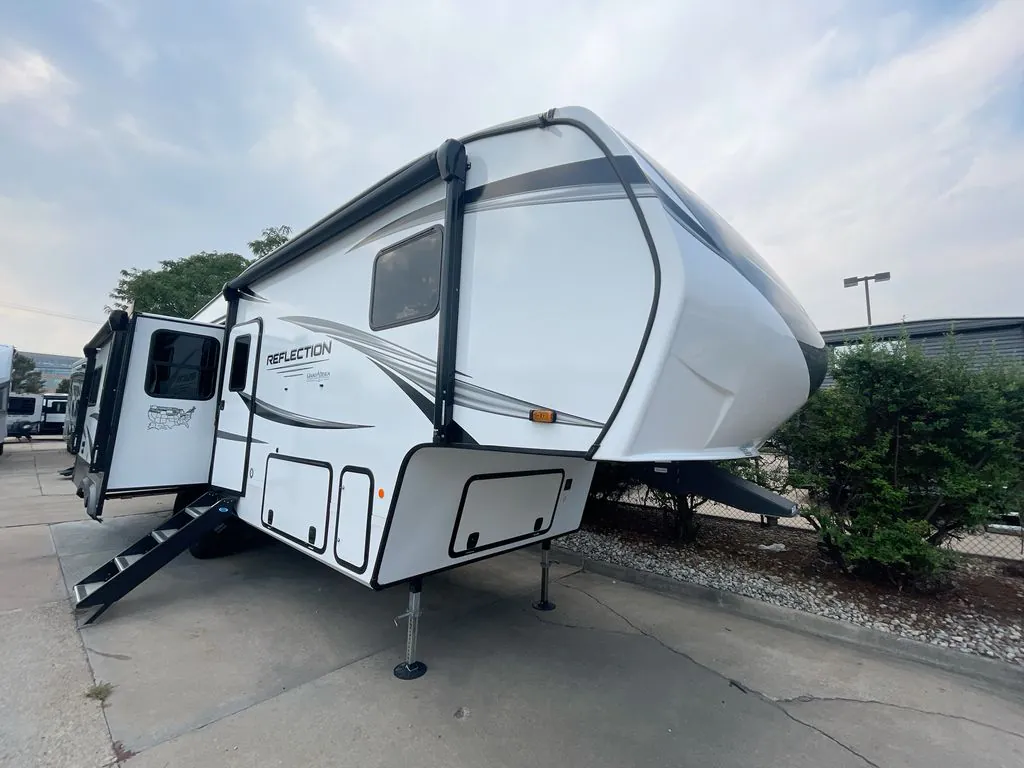 2025 Brinkley Model Z 2900 - Photo 2