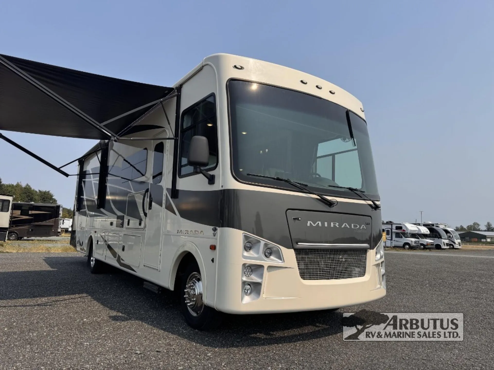 2022 Coachmen Mirada 32LS - Photo 2