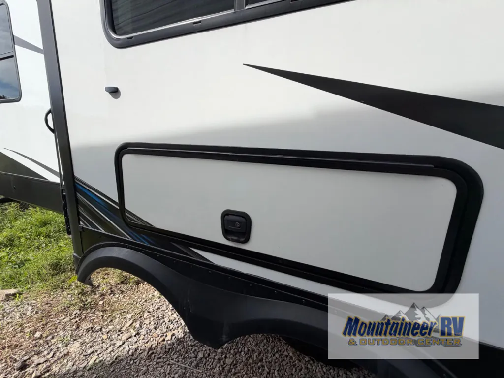 2021 Forest River XLR Hyperlite 3310, Photos photo 7