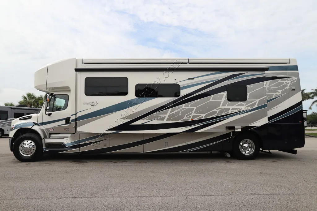 2027 Newmar Super Star 3731, Photos photo 33