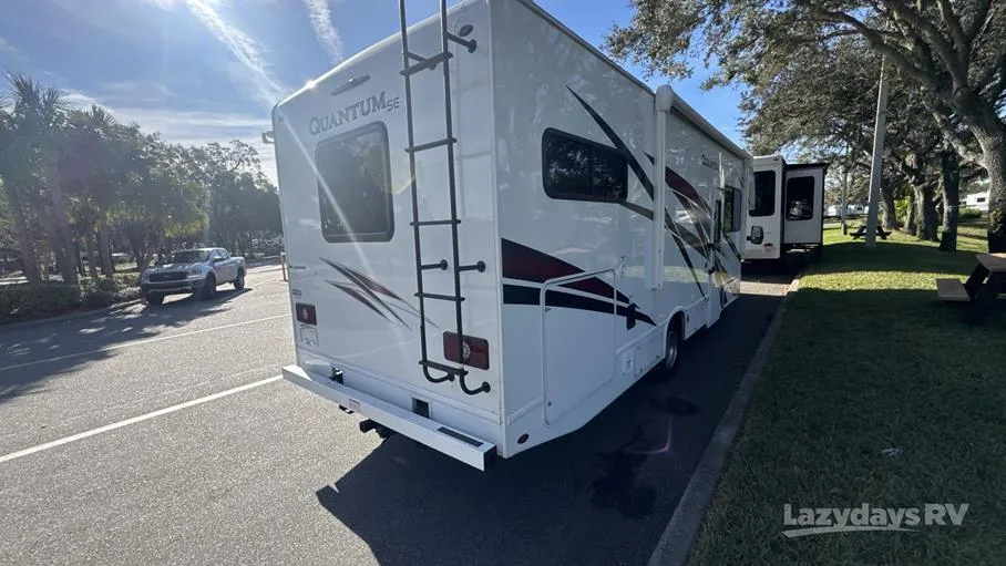 2024 Thor Motor Coach Quantum SE SE31 Ford - Photo 2