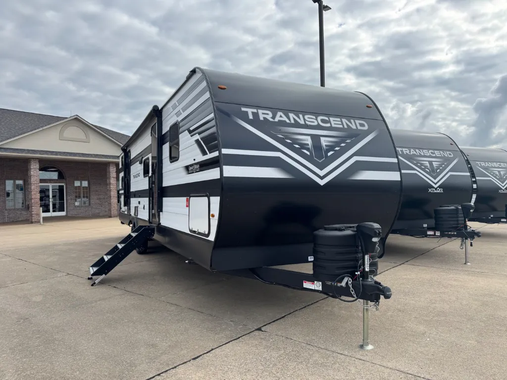 2026 Grand Design Transcend 325BHT - Photo 2