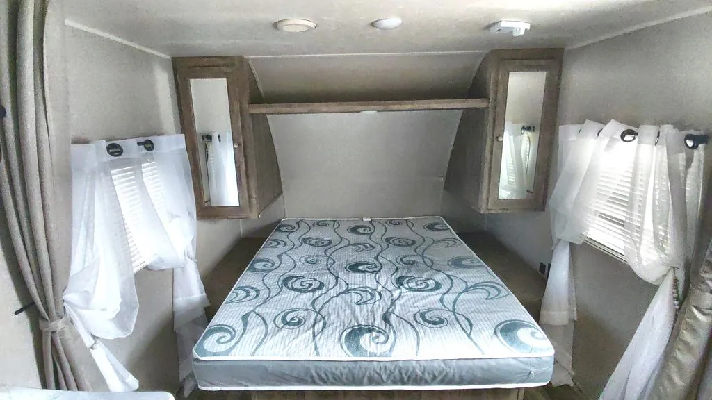 2019 Palomino Puma XLE Lite 22RBC, Photos photo 11