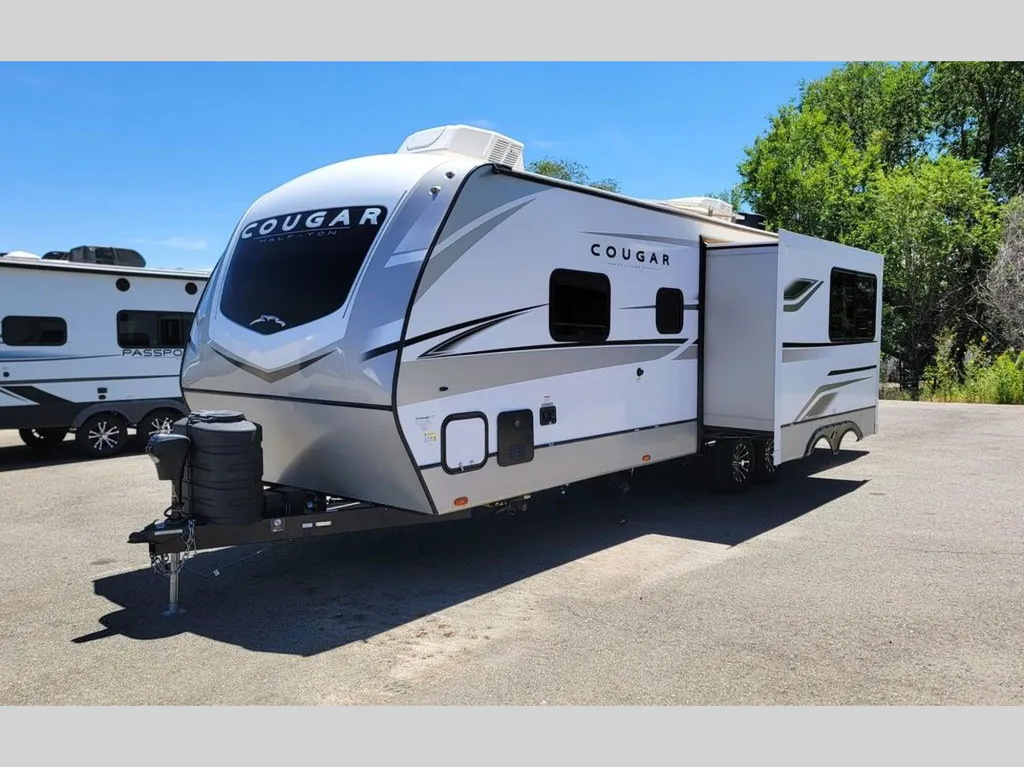 2024 Keystone RV Cougar Half-Ton 30BHS, Photos photo 10