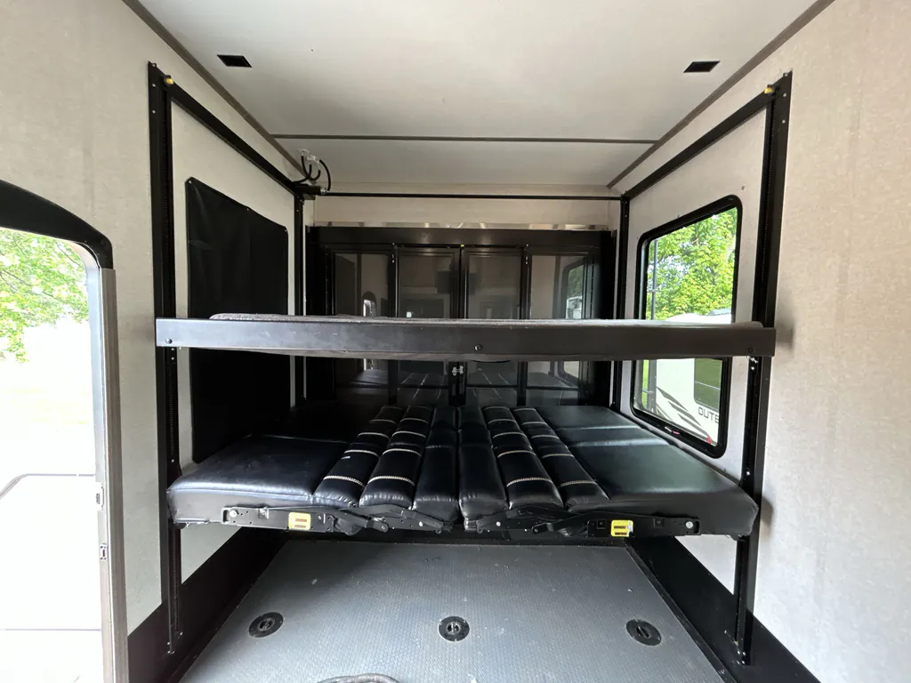 2020 Keystone Raptor 415, Photos photo 7
