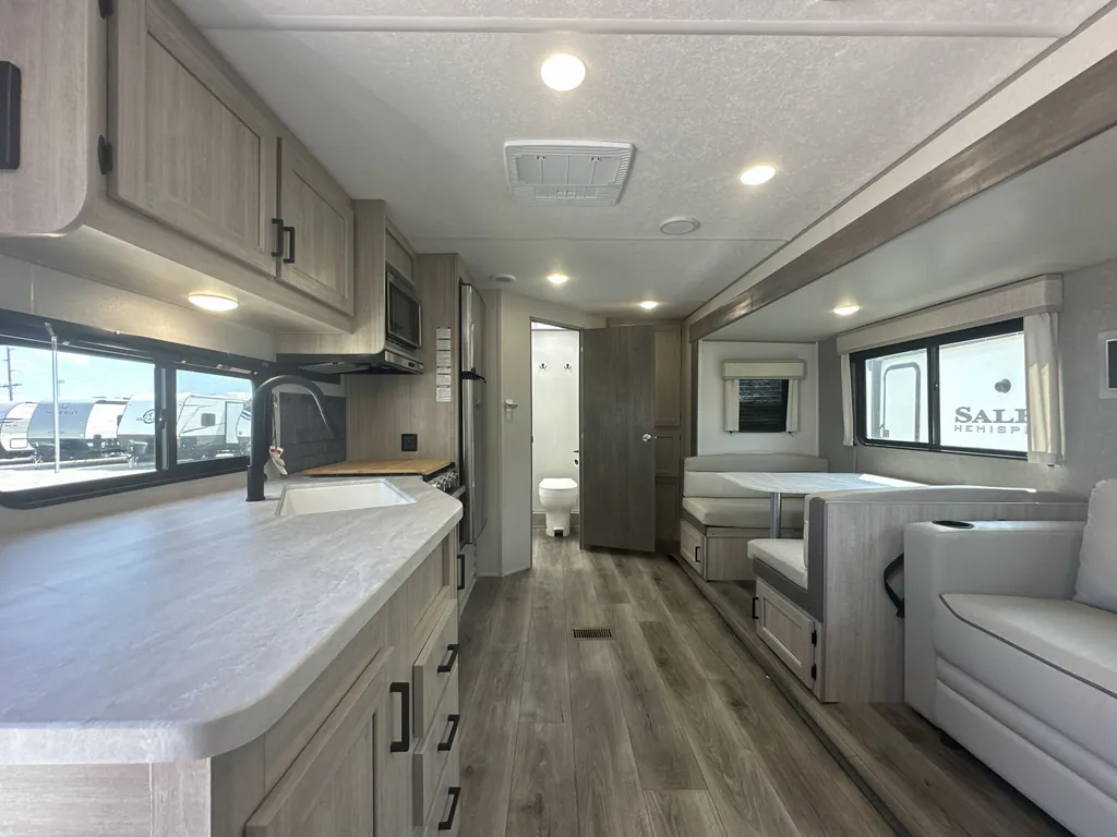 2024 Coachmen Catalina Legacy Edition 243RBS, Photos photo 2