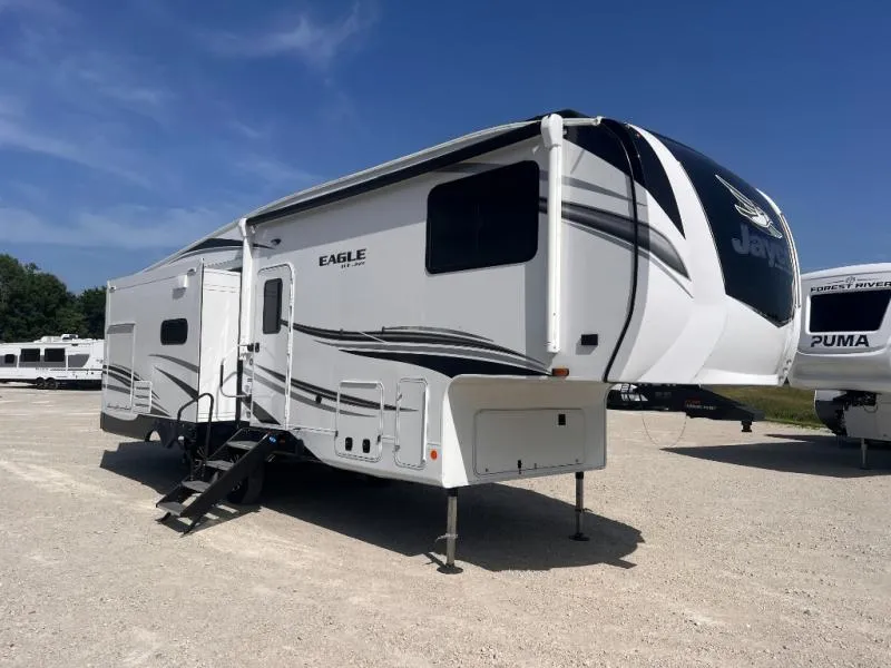 2023 Jayco Eagle HT 28.5RSTS - Photo 2
