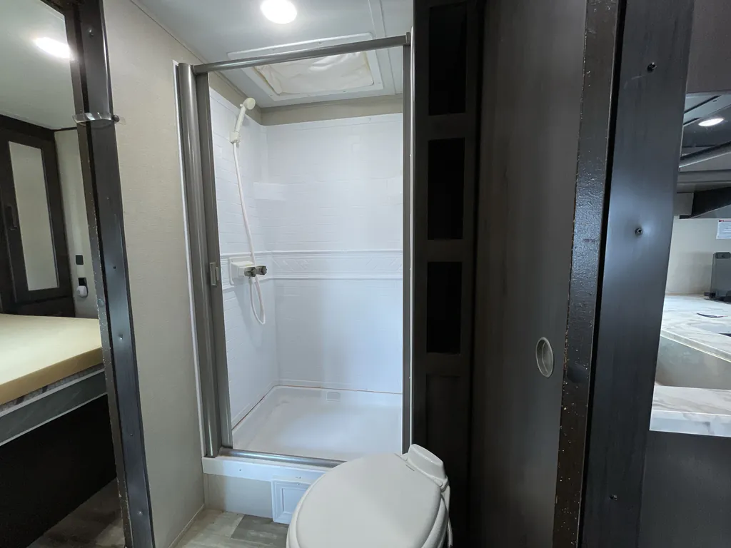 2023 Grand Design Transcend Xplor 321BH, Photos photo 16