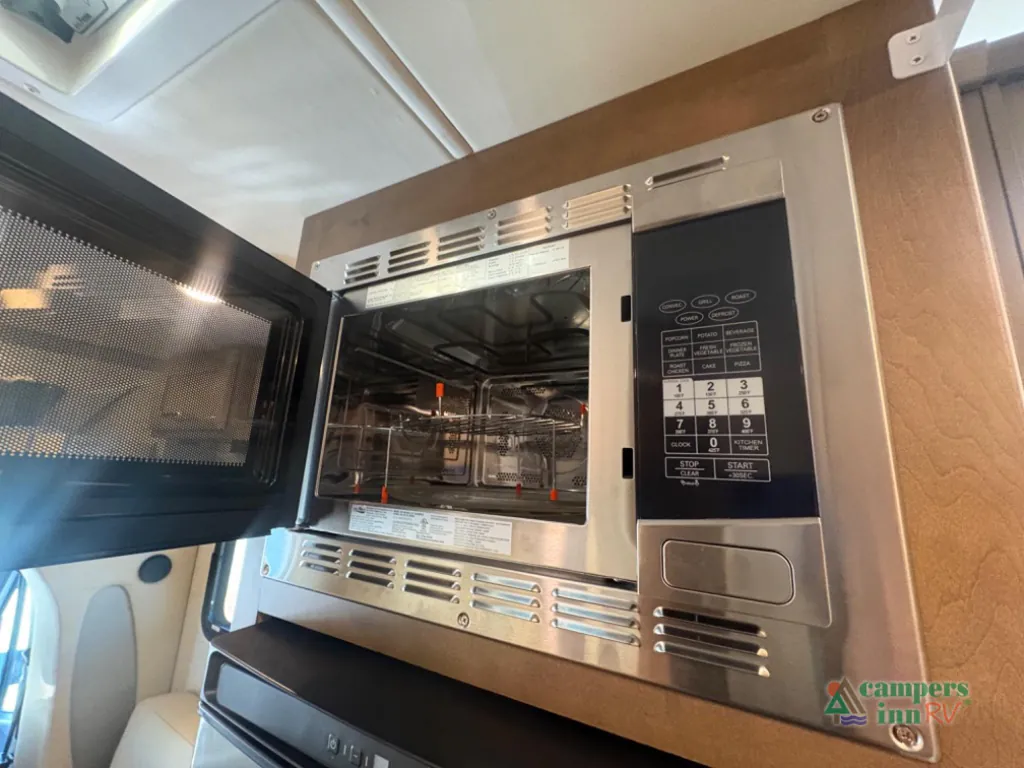 2024 Tiffin Wayfarer 25 RLW, Photos photo 29