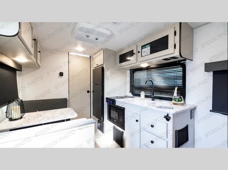 2026 Coachmen Remote 17R - Photo 3