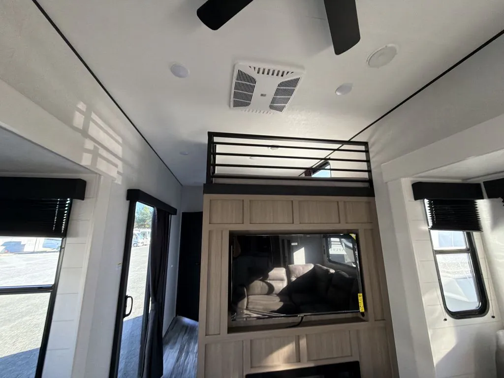 2026 Jayco Jay Flight Bungalow 404LOFT DS, Photos photo 11