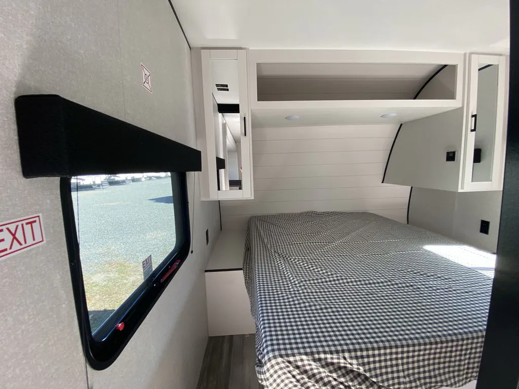 2026 Jayco Jay Flight SLX 321BDS, Photos photo 15