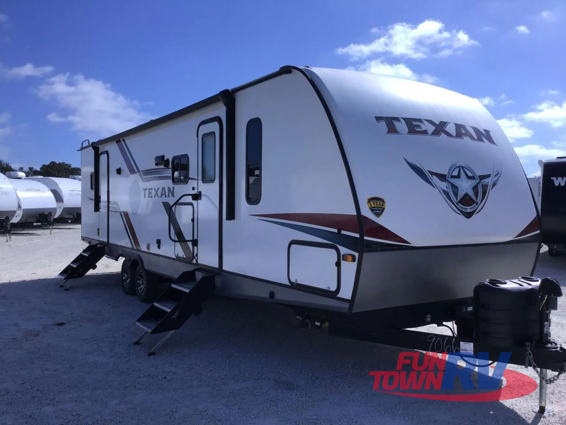 2024 CrossRoads Volante 32FB - Photo 2