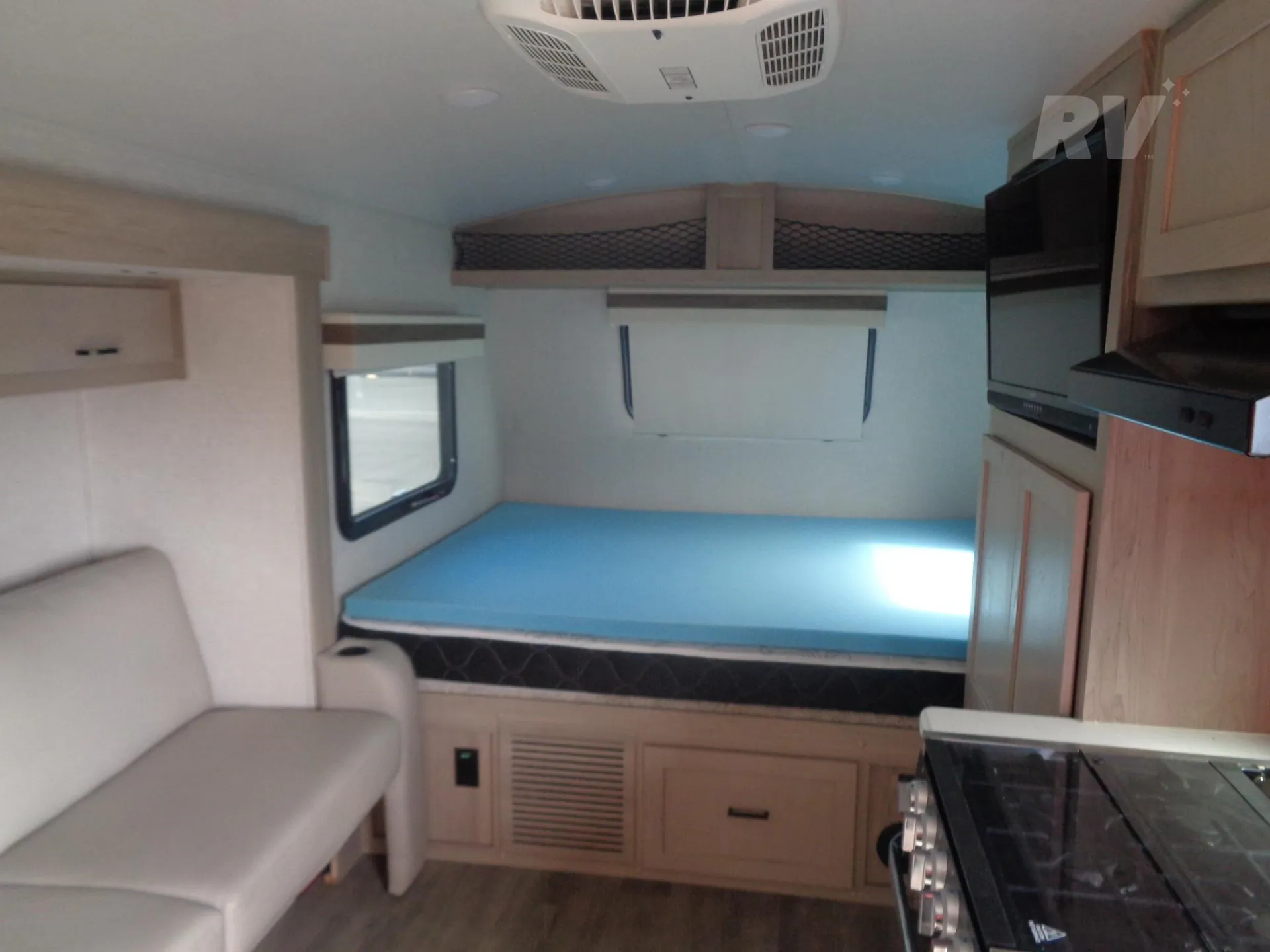 2023 Forest River Rockwood Geo Pro 19FBS - Photo 4
