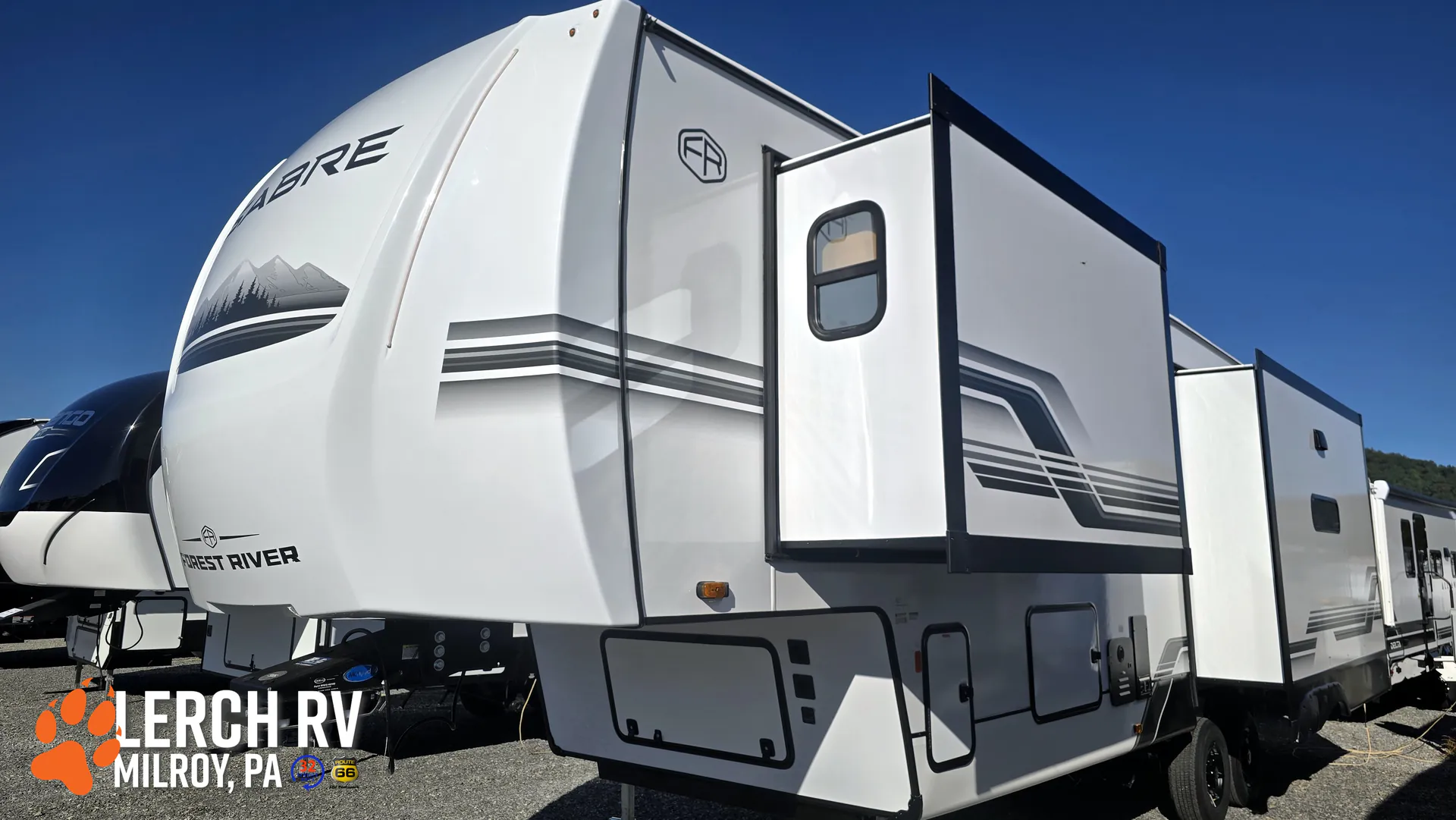 2027 Forest River Sabre 32RL - Photo 3