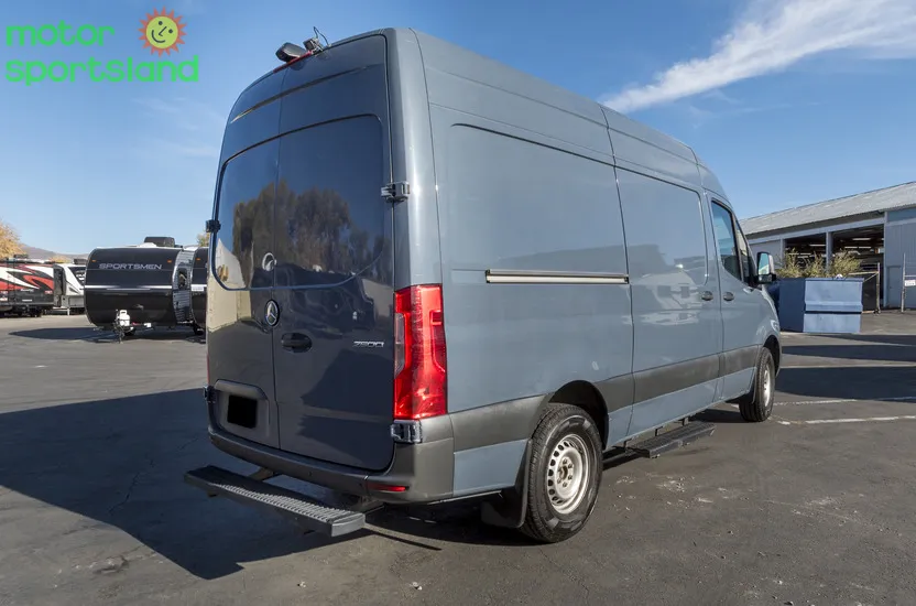 2019 Mercedez - Photo 3