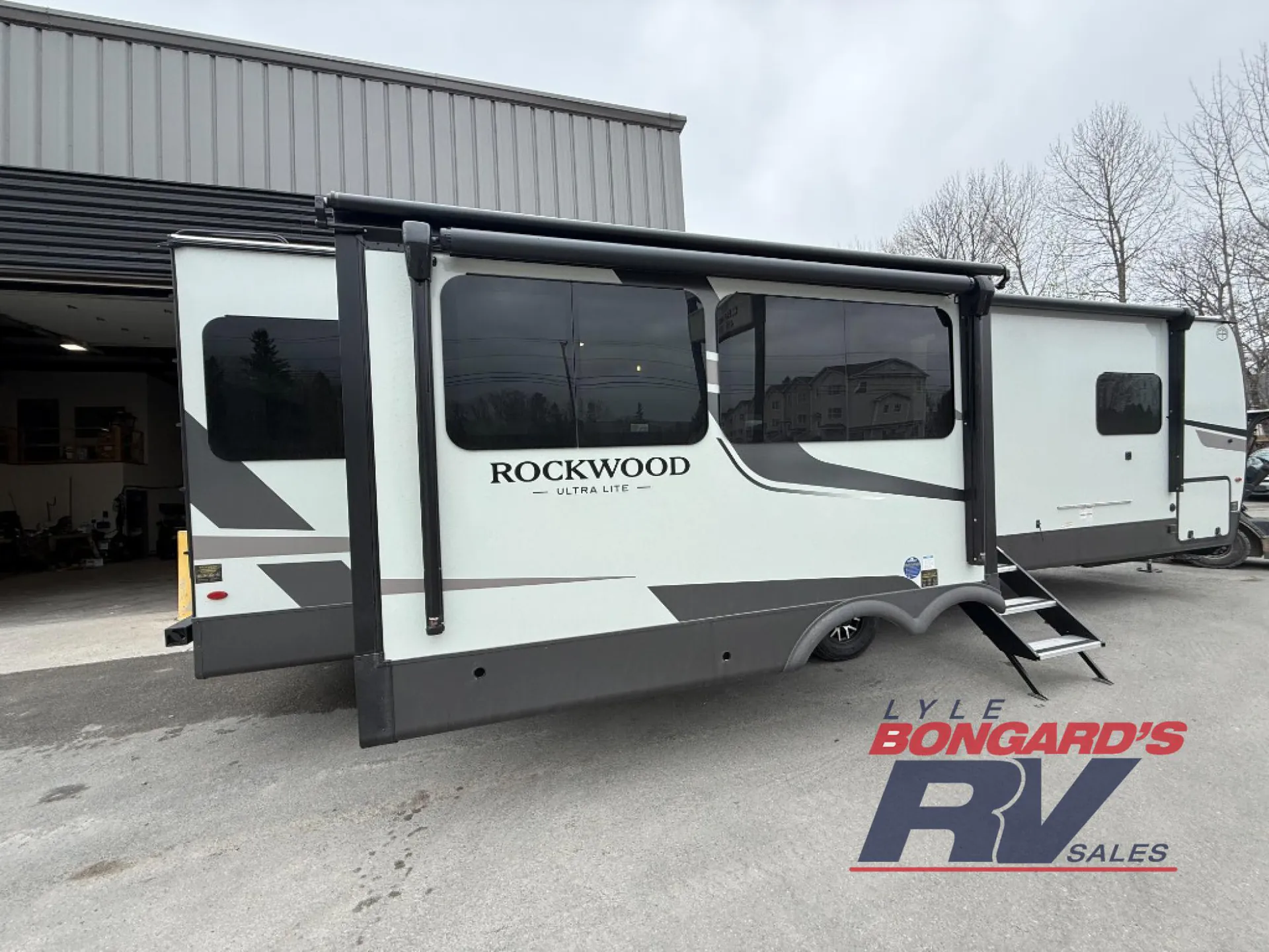 2026 Forest River Rockwood Ultra Lite 2906RL - Photo 4