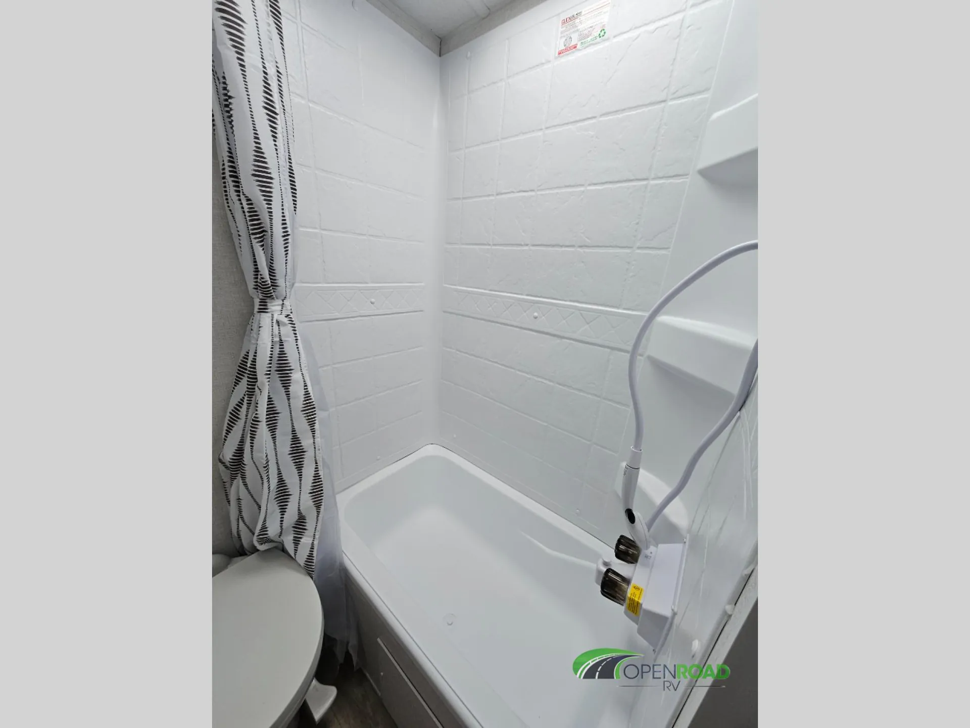 2026 Forest River Wildwood X-Lite 26ICE — Photo 6