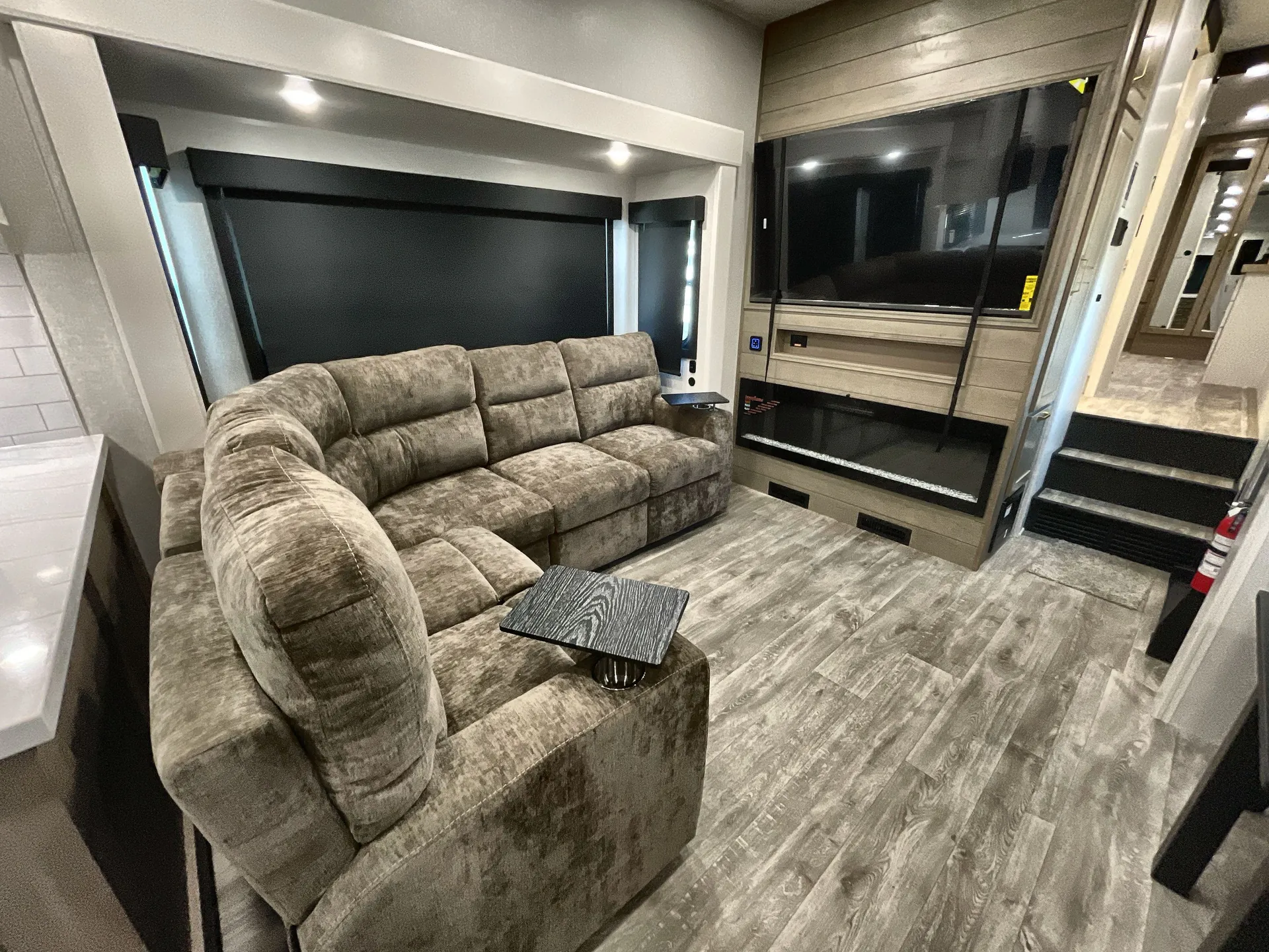 2026 Jayco Eagle 365UKTS — living area main