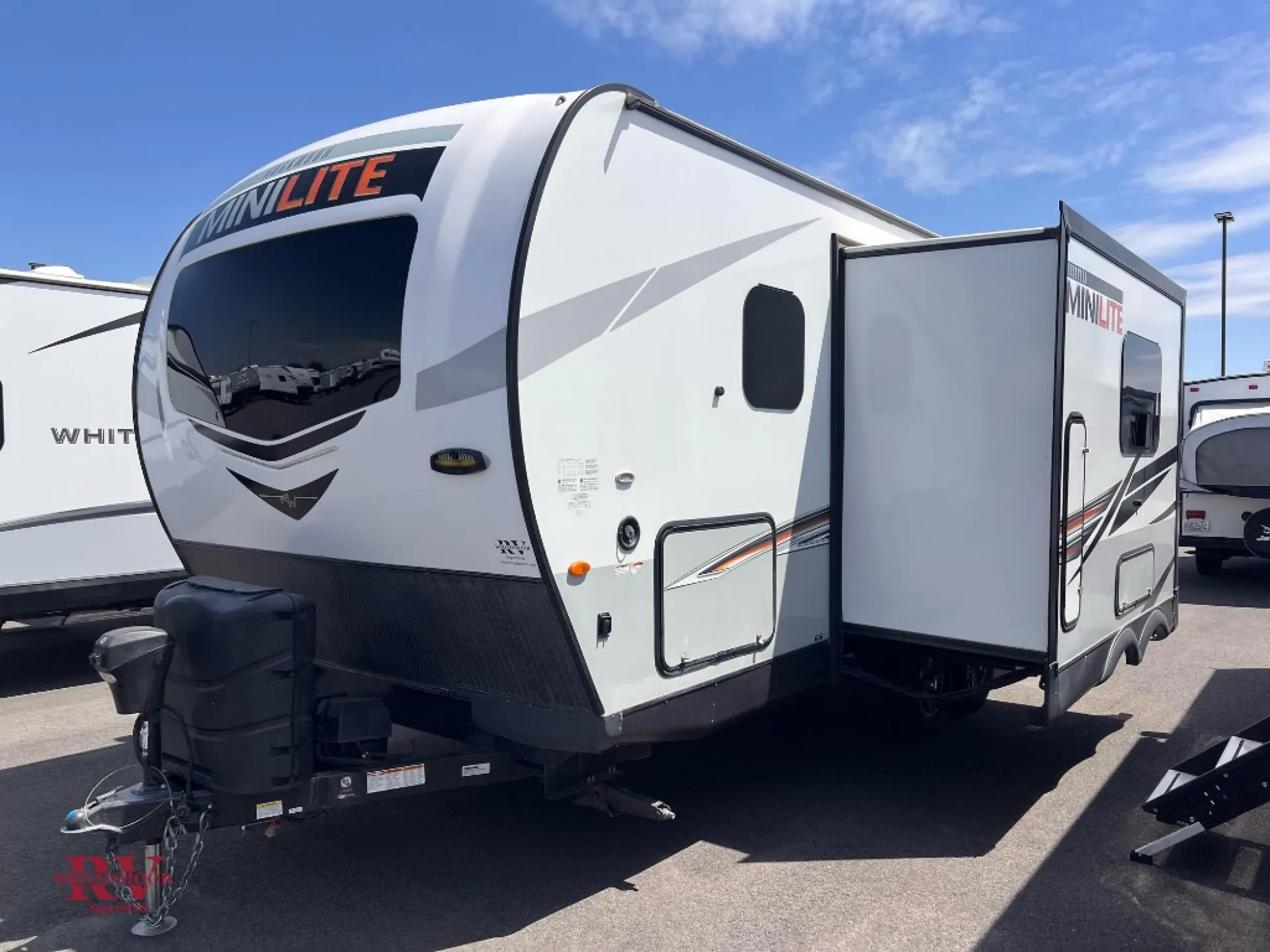 2022 Forest River Rockwood Mini Lite 2104S - Photo 3