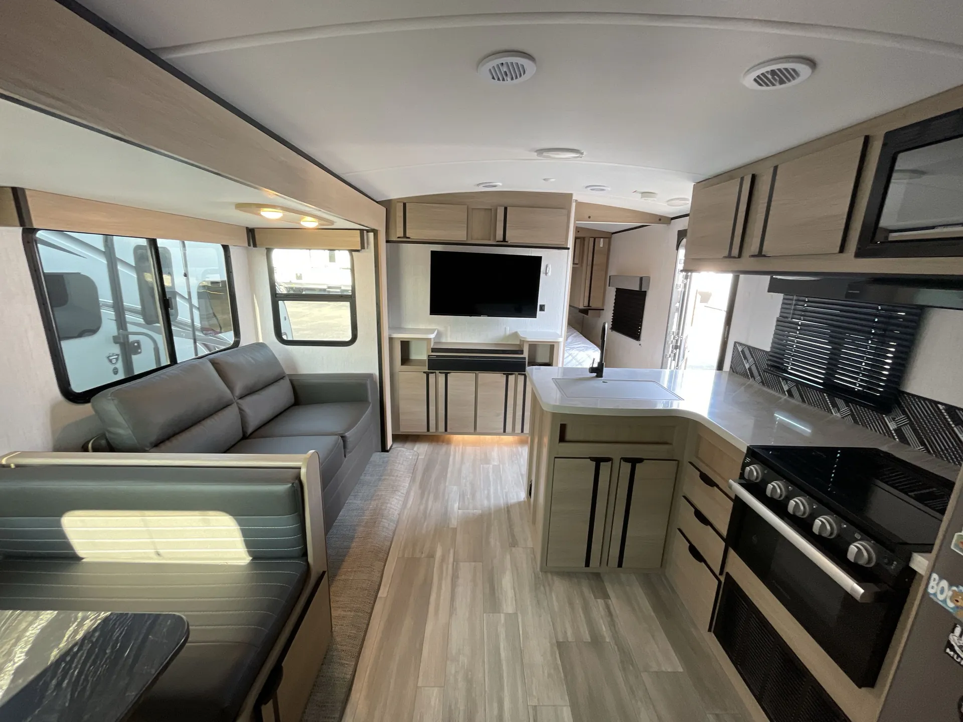 2022 Cruiser RV Radiance 27DD — living area main