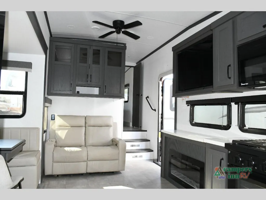 2025 Forest River Rockwood Signature R374DBH, Photos photo 9