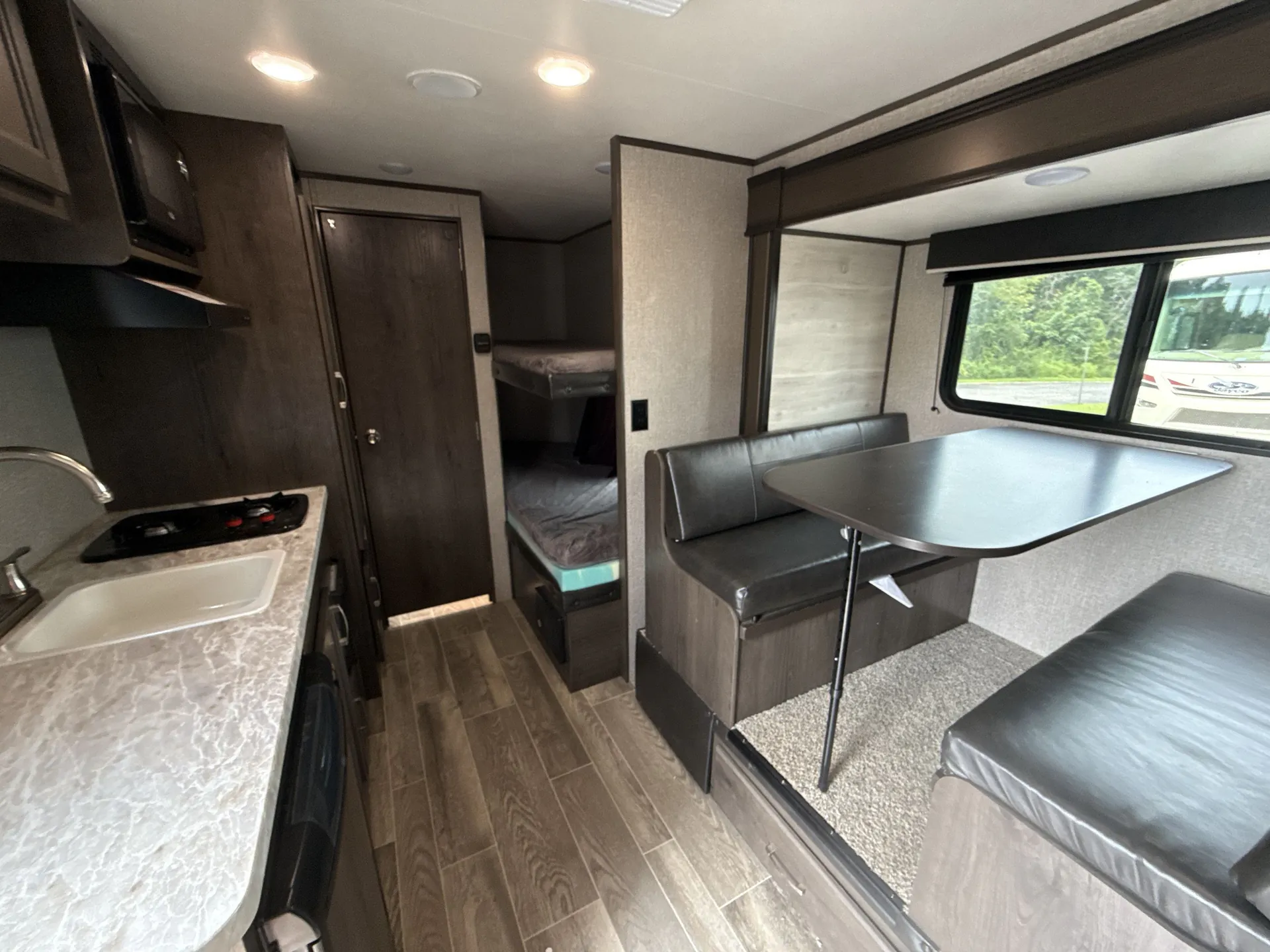 2021 Jayco Jay Flight SLX 184BS — living area main