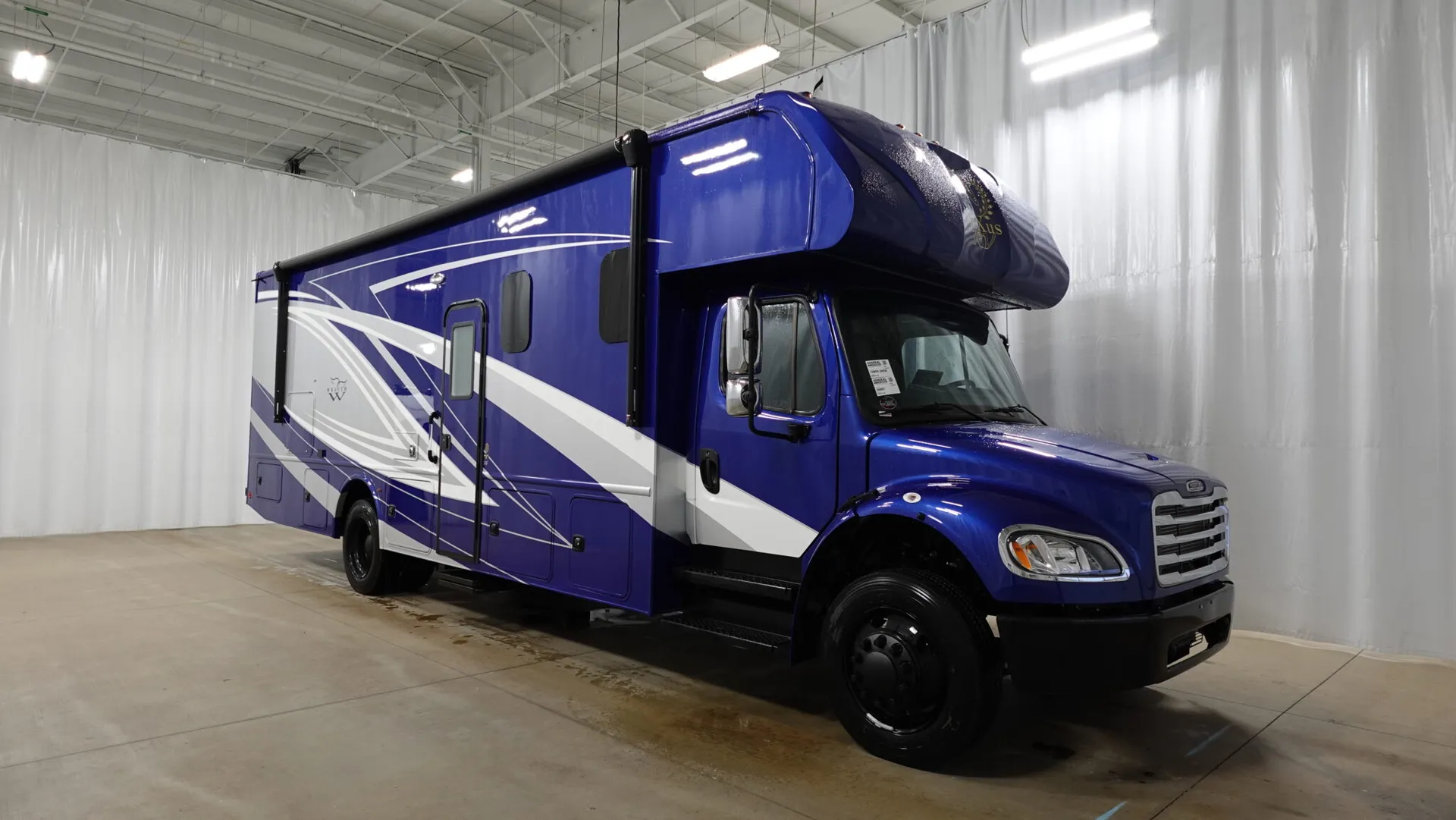 2026 NeXus RV Wraith 34F - Photo 2
