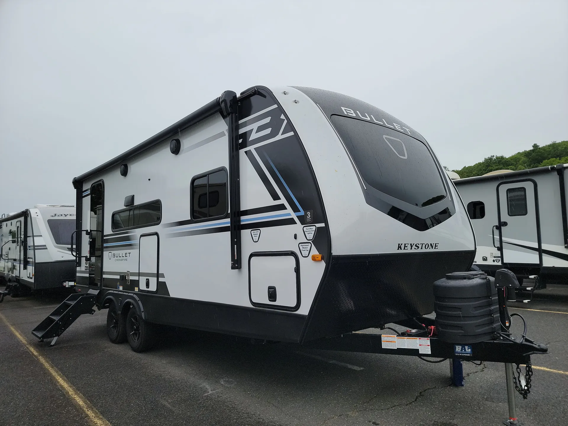 2027 Keystone Bullet Crossfire 2530RD - Photo 2