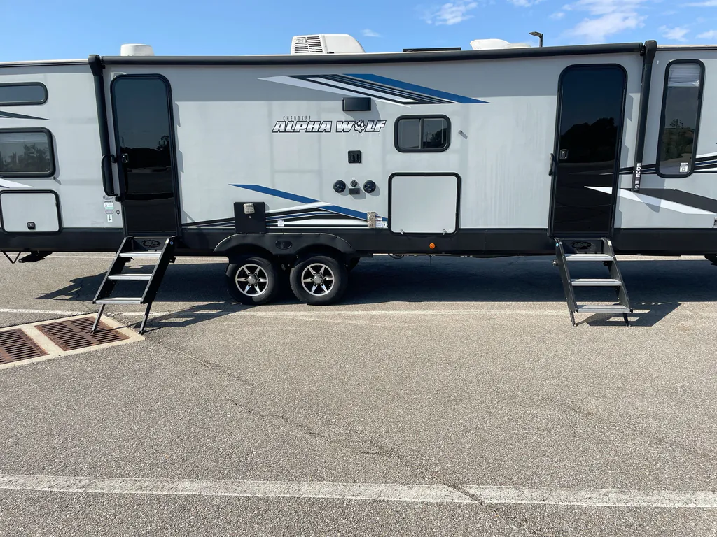 2022 Forest River Cherokee Alpha Wolf 30RDB-L, Photos photo 36