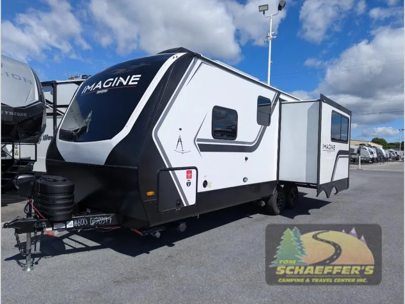 2027 Grand Design Imagine 2500RL - Photo 4