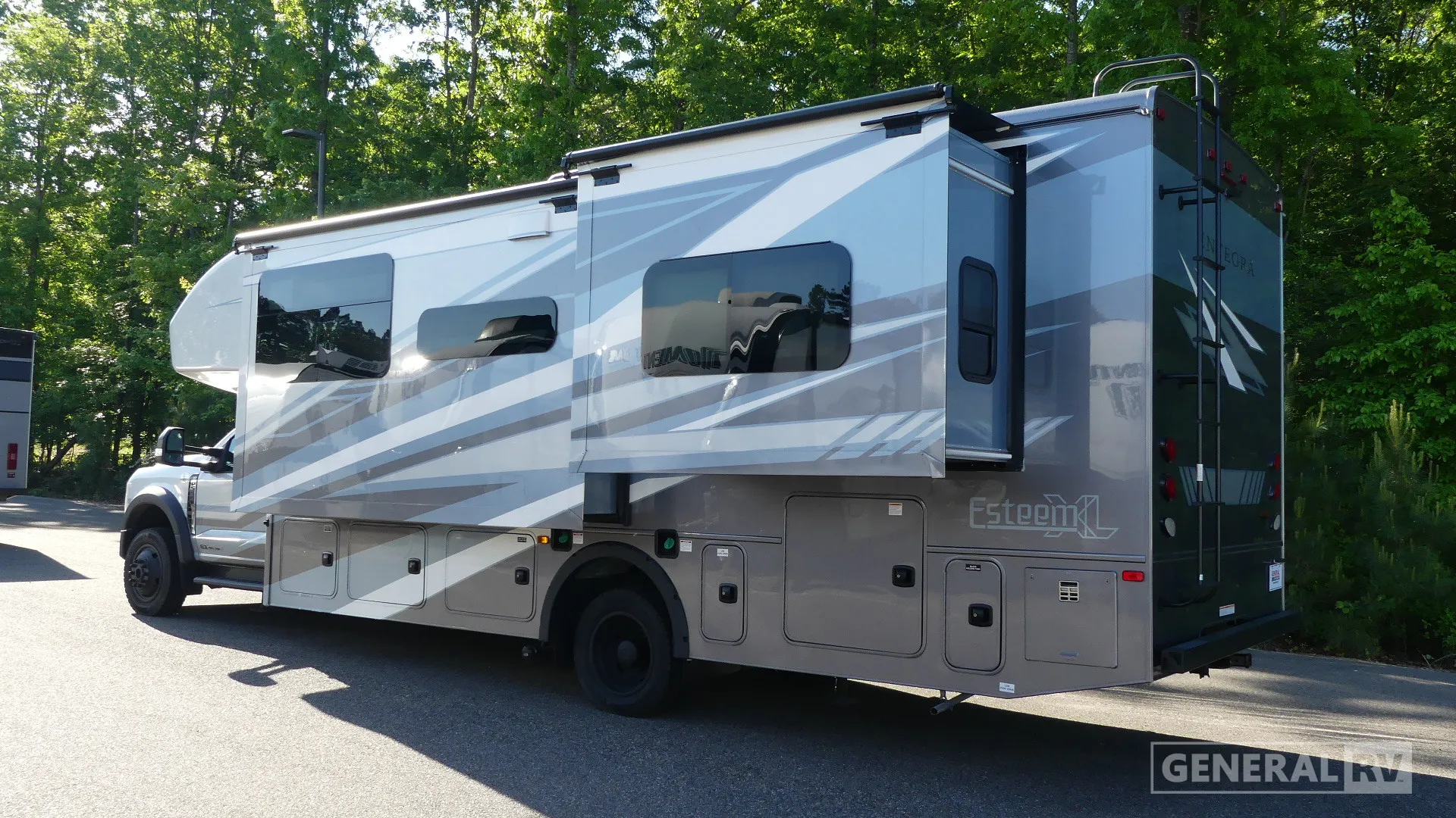 2026 Entegra Coach Esteem XL 32U - Photo 4