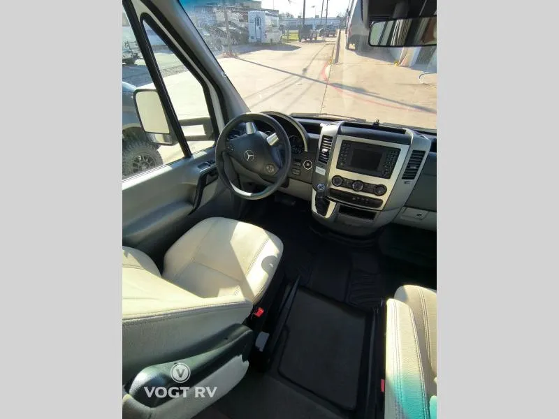 2019 Leisure Travel Vans Unity 24FX - Photo 4